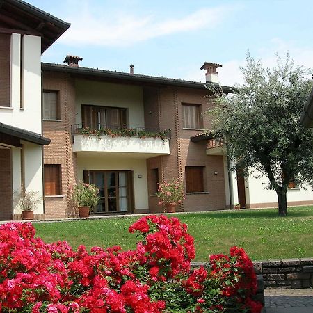 Casa Ceruti Bed and Breakfast Villa Guardia Exteriör bild