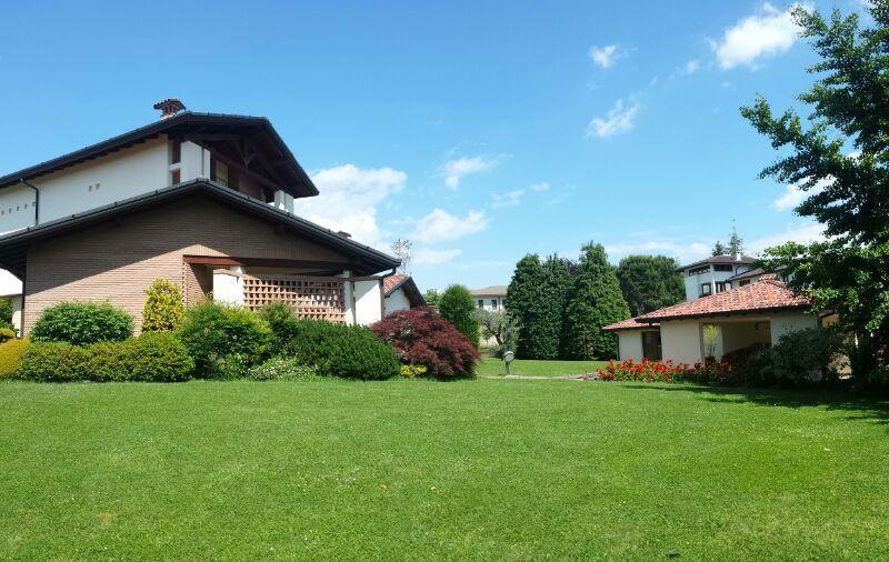 Casa Ceruti Bed and Breakfast Villa Guardia Exteriör bild