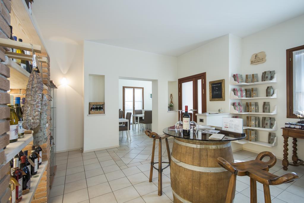 Casa Ceruti Bed and Breakfast Villa Guardia Exteriör bild